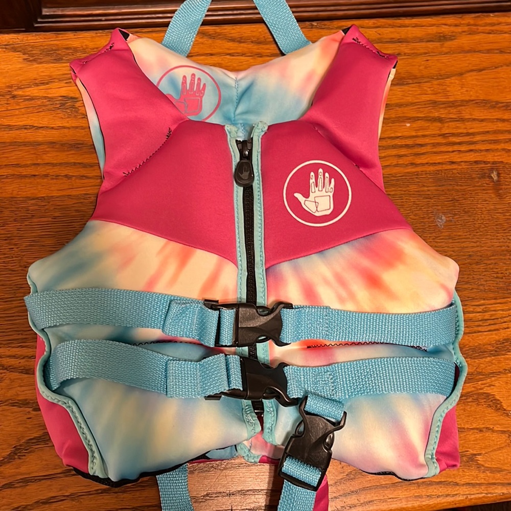 Bodyglove child life jacket